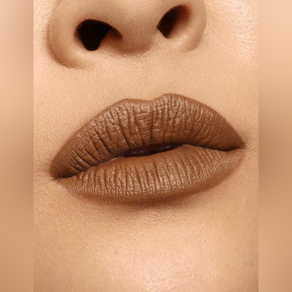 Paint-It Matte Lip Color In Oblivious
4.5 ml / 0.15 fl oz - Picture 3 of 4